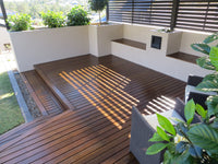 Spotted Gum decking board, close-up showing Class 1 hardwood grain