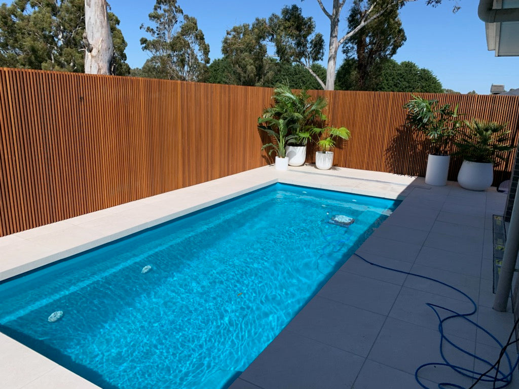 Merbau 8mm Gap Pool Screens - Oiled Finish