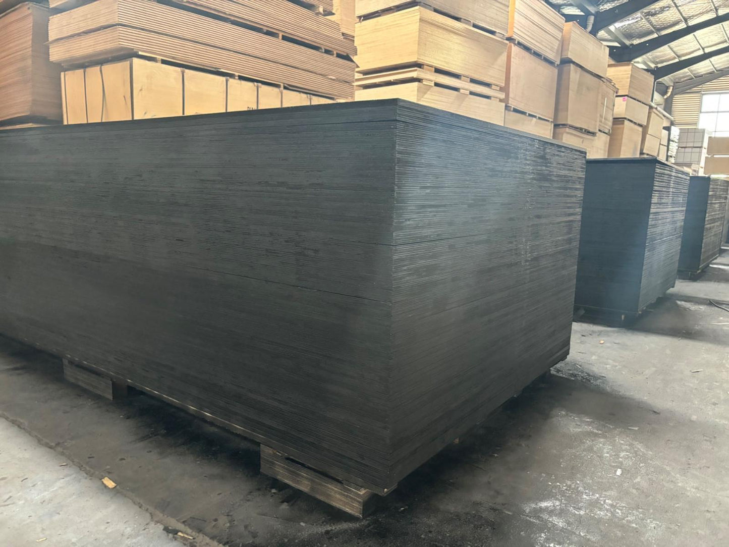 Exterior Hoarding Plywood - Black