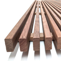 Ironbark timber screen showing 42×19mm batten profile, close-up