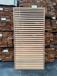 Hardwood louvered screen detail